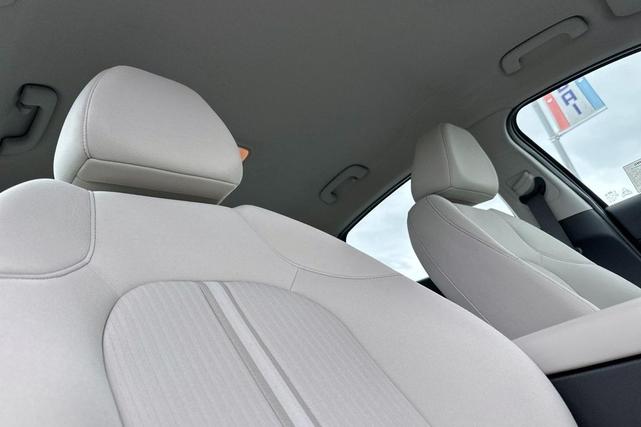 Photo of 2025 Portofino Gray Hyundai SONATA Hybrid
