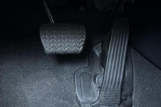 Photo of 2023 Guardian Gray Toyota Prius