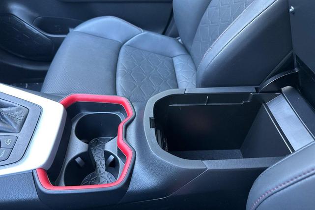Photo of 2021 Blizzard Pearl Toyota RAV4