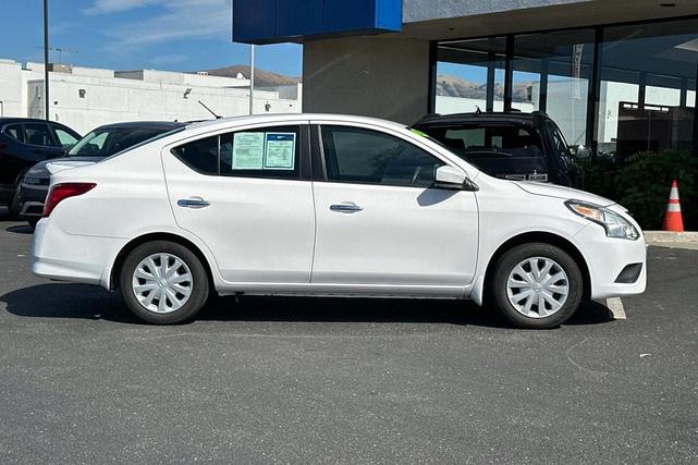 Photo of 2017 Fresh Powder Nissan Versa