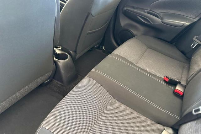 Photo of 2017 Fresh Powder Nissan Versa