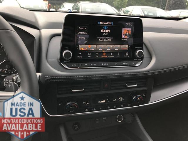 Photo of 2026 Scarlet Ember Tintcoat Nissan Rogue