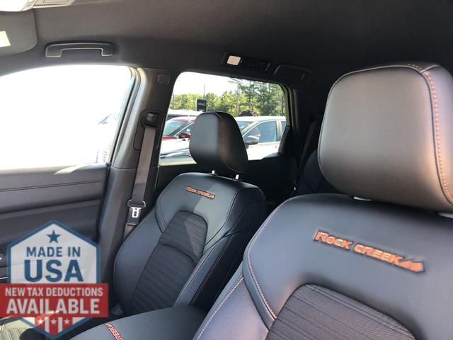 Photo of 2025 Glacier White Nissan Pathfinder