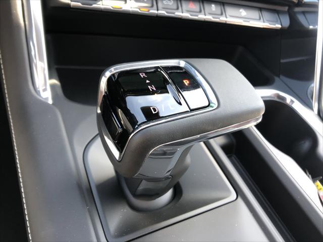 Photo of 2025 Onyx Black GMC Sierra 1500