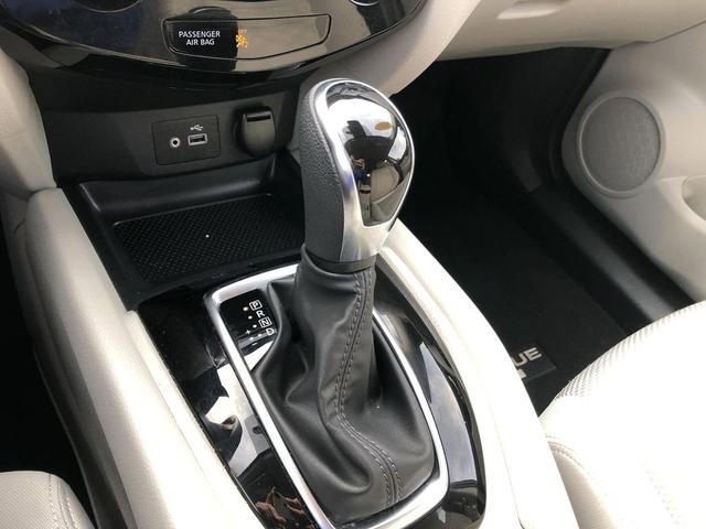 Photo of 2022 Caspian Blue Metallic Nissan Rogue Sport