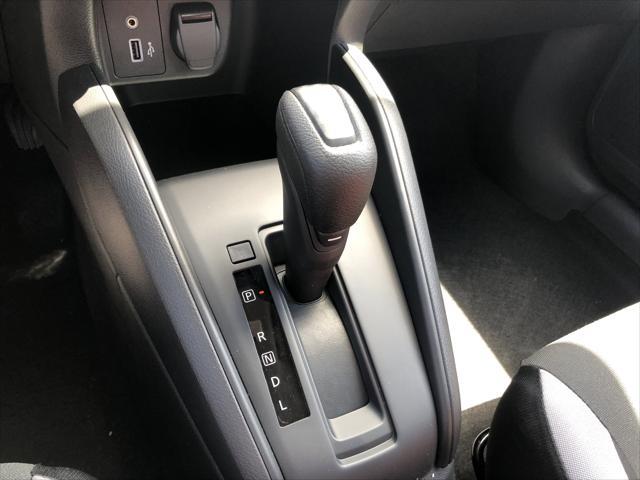 Photo of 2025 Super Black Nissan Versa