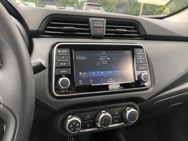 Photo of 2025 Gun Metallic Nissan Versa