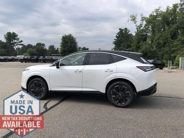 Photo of 2025 Everest White Pearl Tricoat/Super Black Nissan Murano