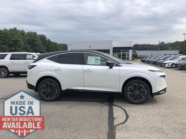 Photo of 2025 Everest White Pearl Tricoat/Super Black Nissan Murano