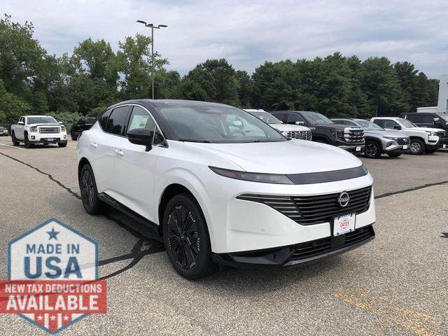 Photo of 2025 Everest White Pearl Tricoat/Super Black Nissan Murano