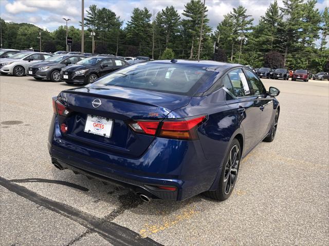 Photo of 2024 Deep Blue Pearl Nissan Altima