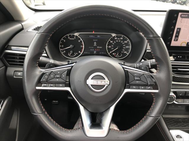 Photo of 2024 Deep Blue Pearl Nissan Altima