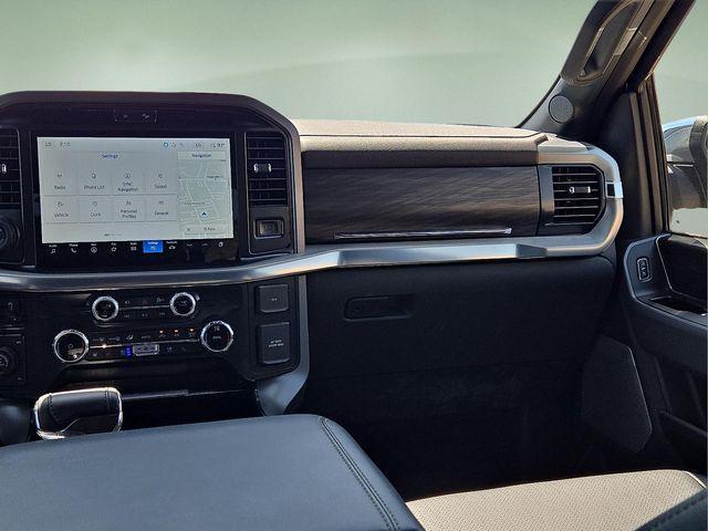 Photo of 2025 Black Metallic Ford F-150