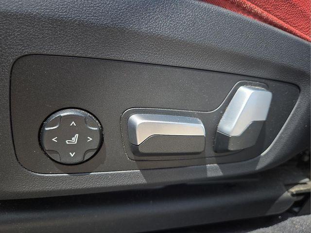 Photo of 2023 Mineral White Metallic BMW X3