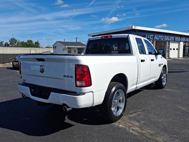 Photo of 2017 Bright White Clearcoat RAM 1500