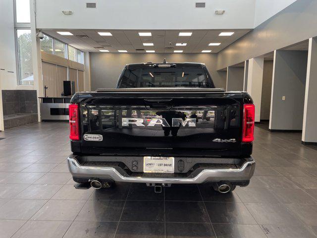 Photo of 2025 Diamond Black Crystal Pearlcoat RAM 1500