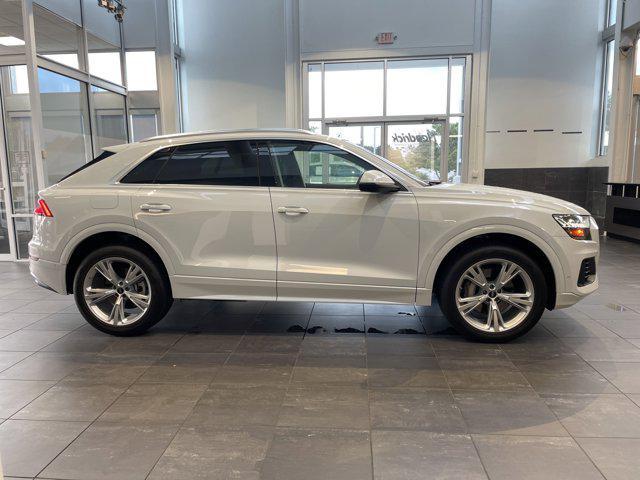 Photo of 2023 Glacier White Metallic Audi Q8