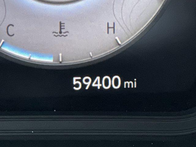 Photo of 2023 Cyber Silver Hyundai KONA