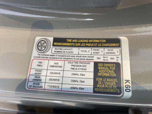 Photo of 2023 Cyber Silver Hyundai KONA