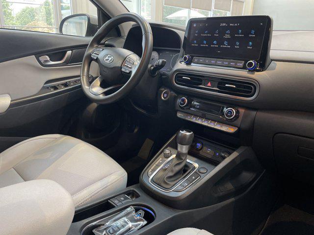 Photo of 2023 Cyber Silver Hyundai KONA