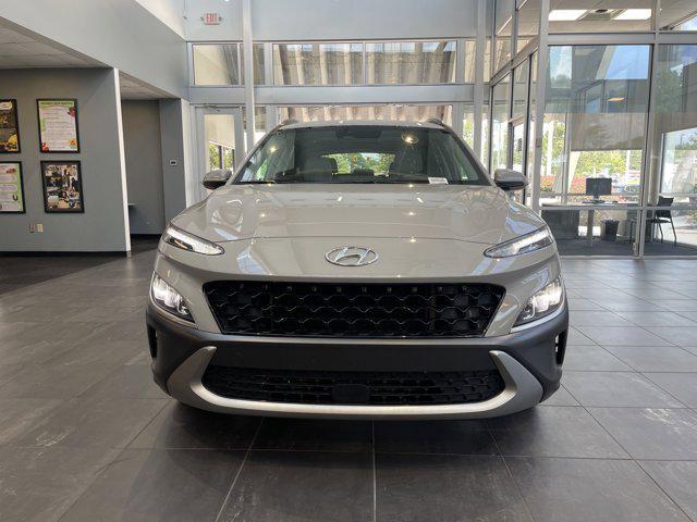 Photo of 2023 Cyber Silver Hyundai KONA