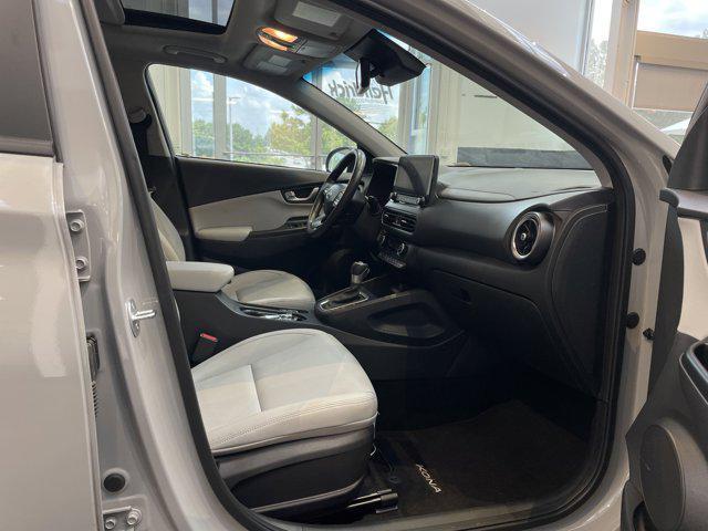 Photo of 2023 Cyber Silver Hyundai KONA