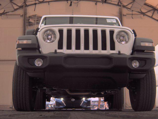 Photo of 2023 Bright White Clearcoat Jeep Wrangler