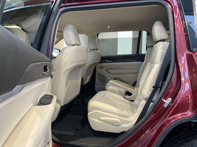 Photo of 2021 Velvet Red Pearlcoat Jeep Grand Cherokee L