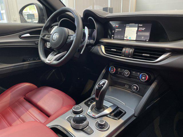 Photo of 2024 Vulcano Black Metallic Alfa Romeo Stelvio