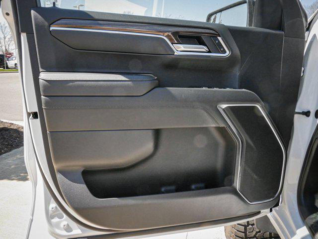 Photo of 2024 Summit White Chevrolet Silverado 1500