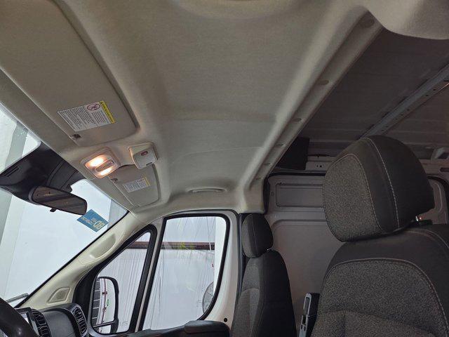 Photo of 2023 Bright White Clearcoat RAM ProMaster 2500