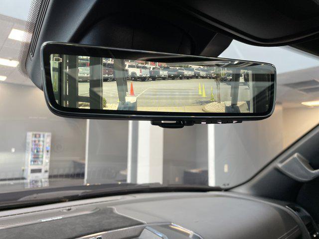 Photo of 2022 Diamond Black Crystal Pearlcoat RAM 1500