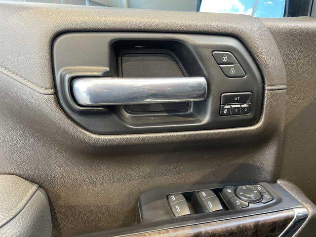 Photo of 2021 White Frost Tricoat GMC Sierra 1500