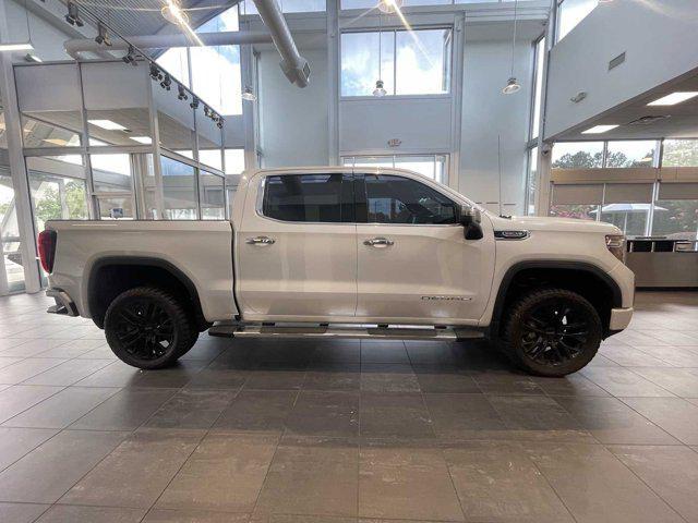 Photo of 2021 White Frost Tricoat GMC Sierra 1500