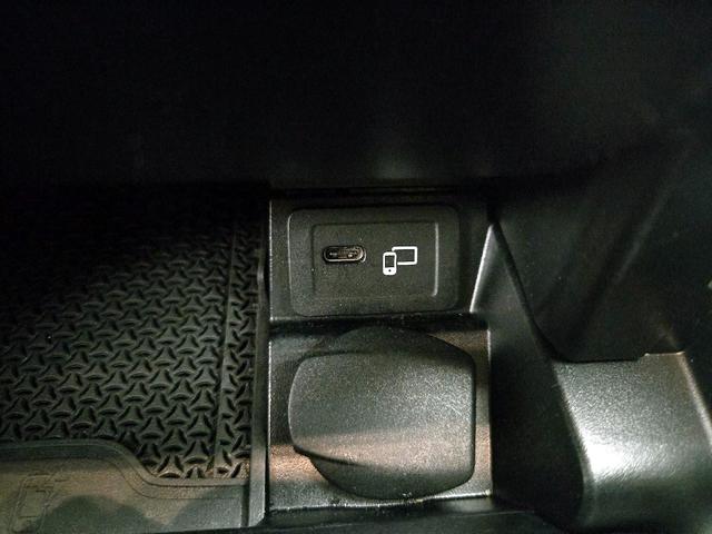 Photo of 2023 White Mercedes-Benz E-Class