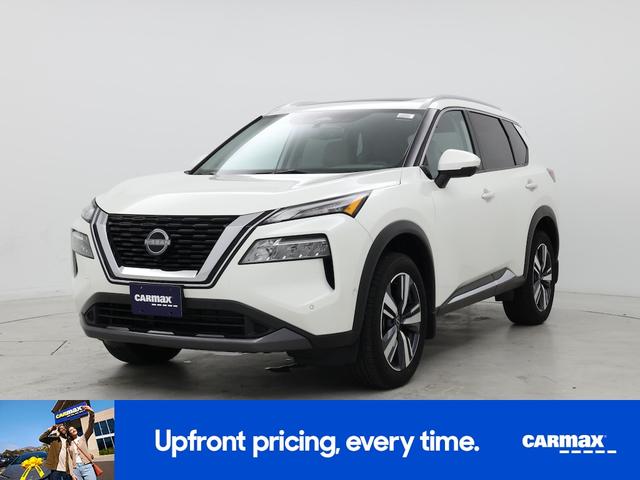 Photo of 2023 White Nissan Rogue