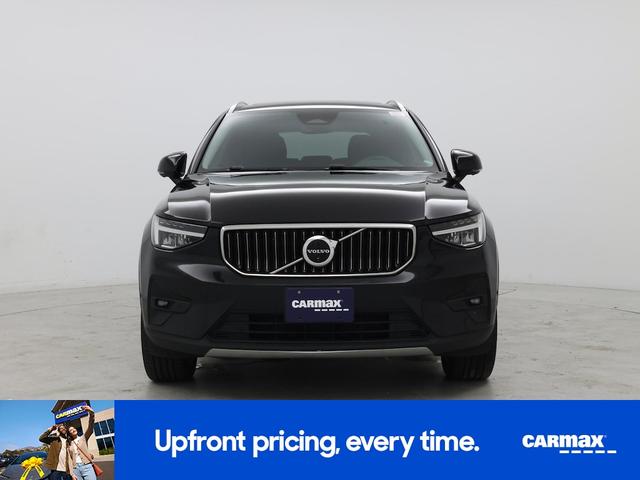 Photo of 2023 Black Volvo XC40