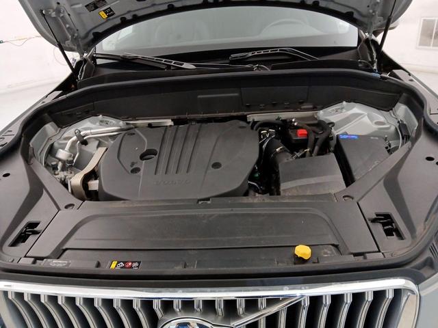 Photo of 2024 Silver Volvo XC90