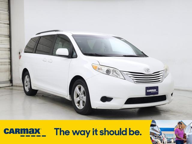 2015 Toyota Sienna