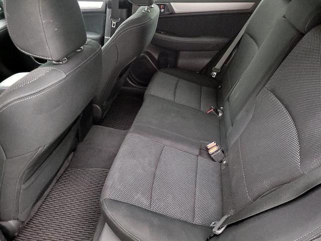 Photo of 2016 Gray Subaru Outback