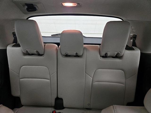 Photo of 2023 Green Nissan Pathfinder