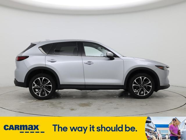 Photo of 2023 Silver Mazda CX-5