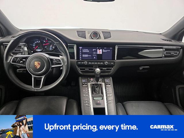 Photo of 2020 Blue Porsche Macan