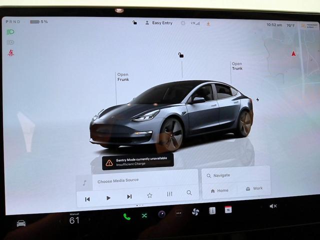 Photo of 2023 Gray Tesla Model 3