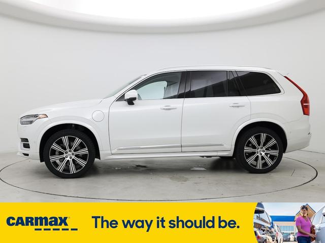 Photo of 2023 White Volvo XC90 Recharge Plug-In Hybrid
