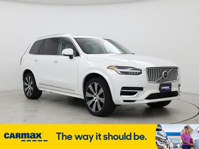 Photo of 2023 White Volvo XC90 Recharge Plug-In Hybrid