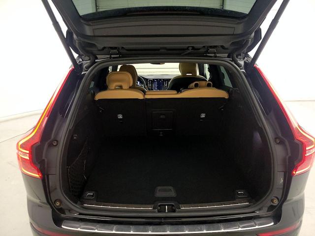 Photo of 2023 Black Volvo XC60