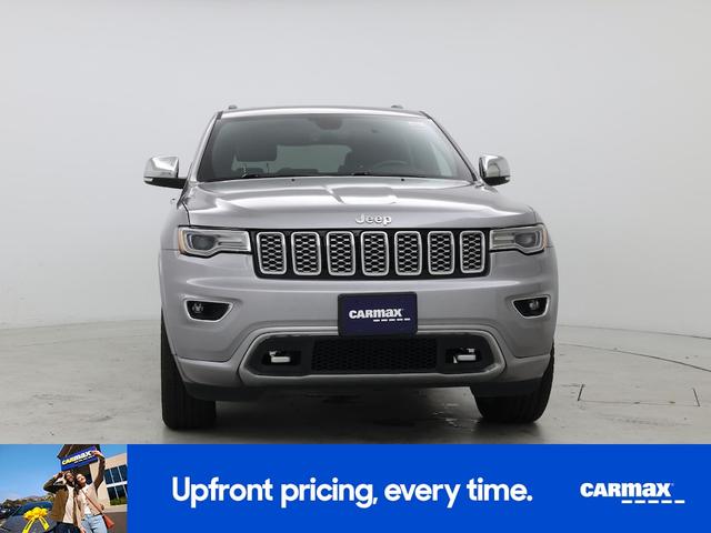 Photo of 2018 Silver Jeep Grand Cherokee