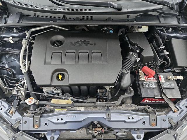 Photo of 2017 Gray Toyota Corolla