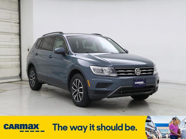 Photo of 2019 Blue Volkswagen Tiguan